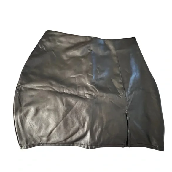 Brown and Black pleather Skirt Set - Picture 3 of 7